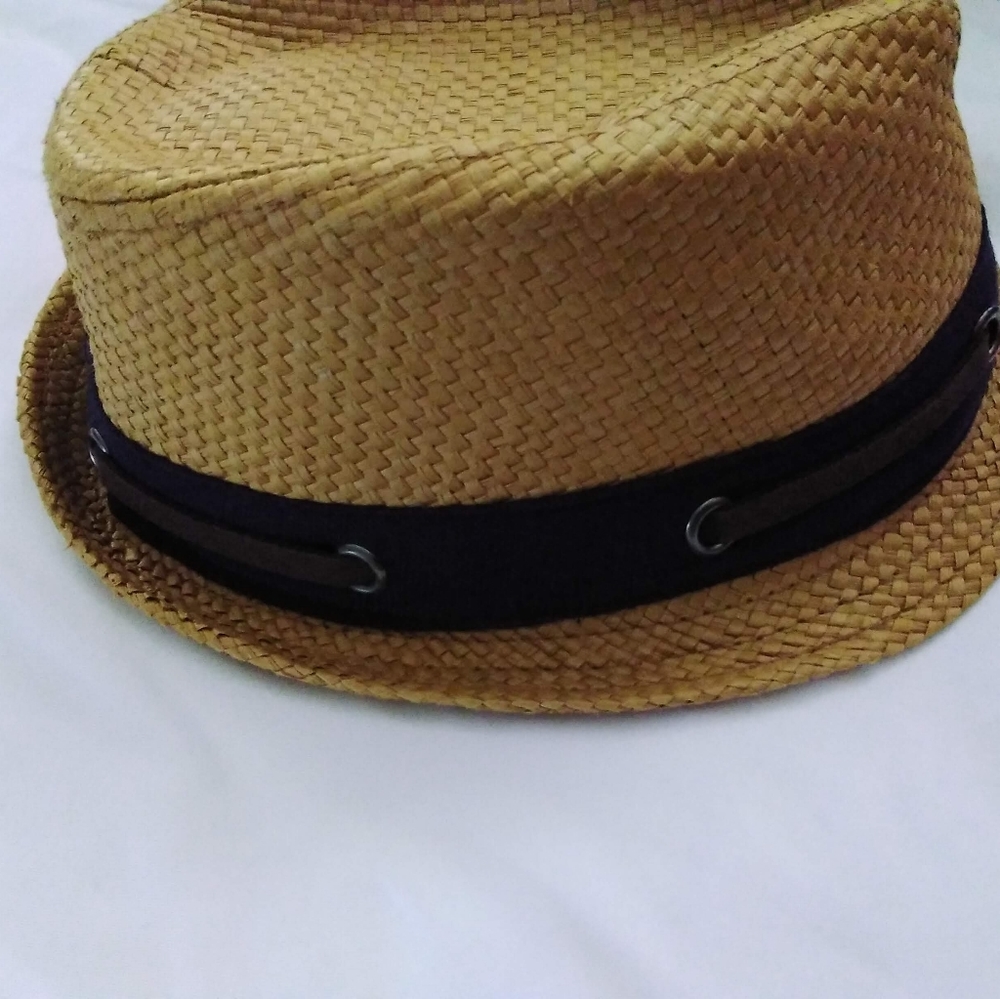 Place Fedora Hat - Picture 6 of 7